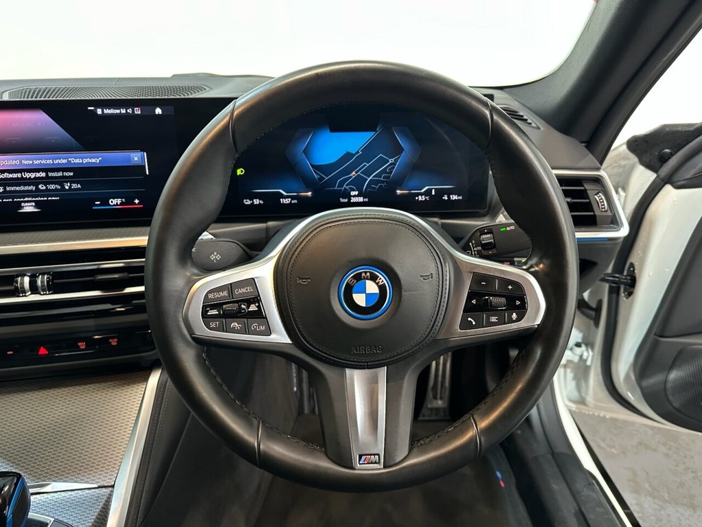 Used BMW i4 2022 for sale - 76430142: Photo 14