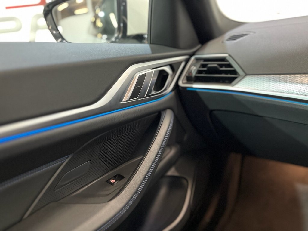 Used BMW i4 2022 for sale - 76430142: Photo 31