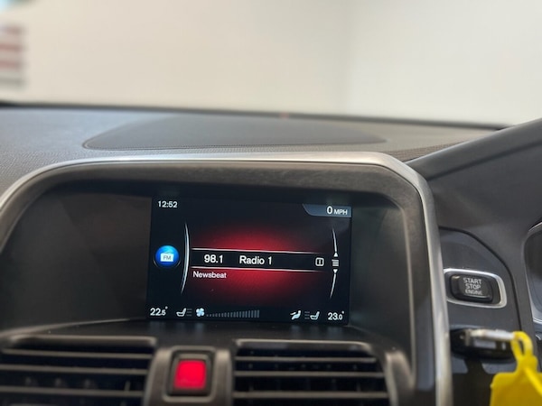 Used Volvo XC60 2016 for sale - 73620443: Photo 20