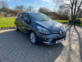 2017 (17) - 1.5 dCi Dynamique Nav Hatchback 5dr Diesel Manual Euro 6 (s/s) (90 ps)