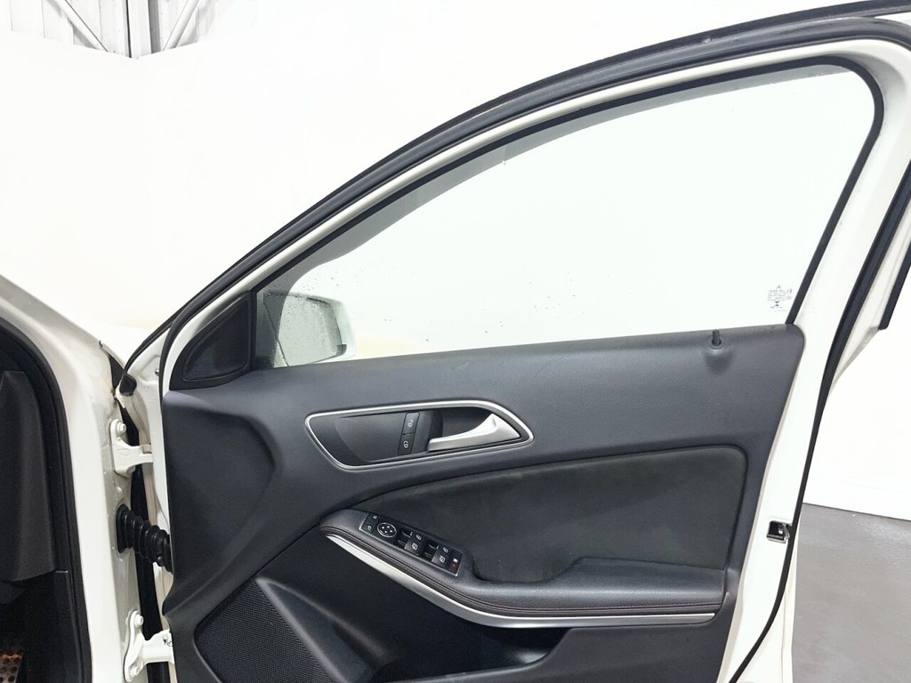 Used Mercedes-Benz A-Class 2016 for sale - 77952469: Photo 20