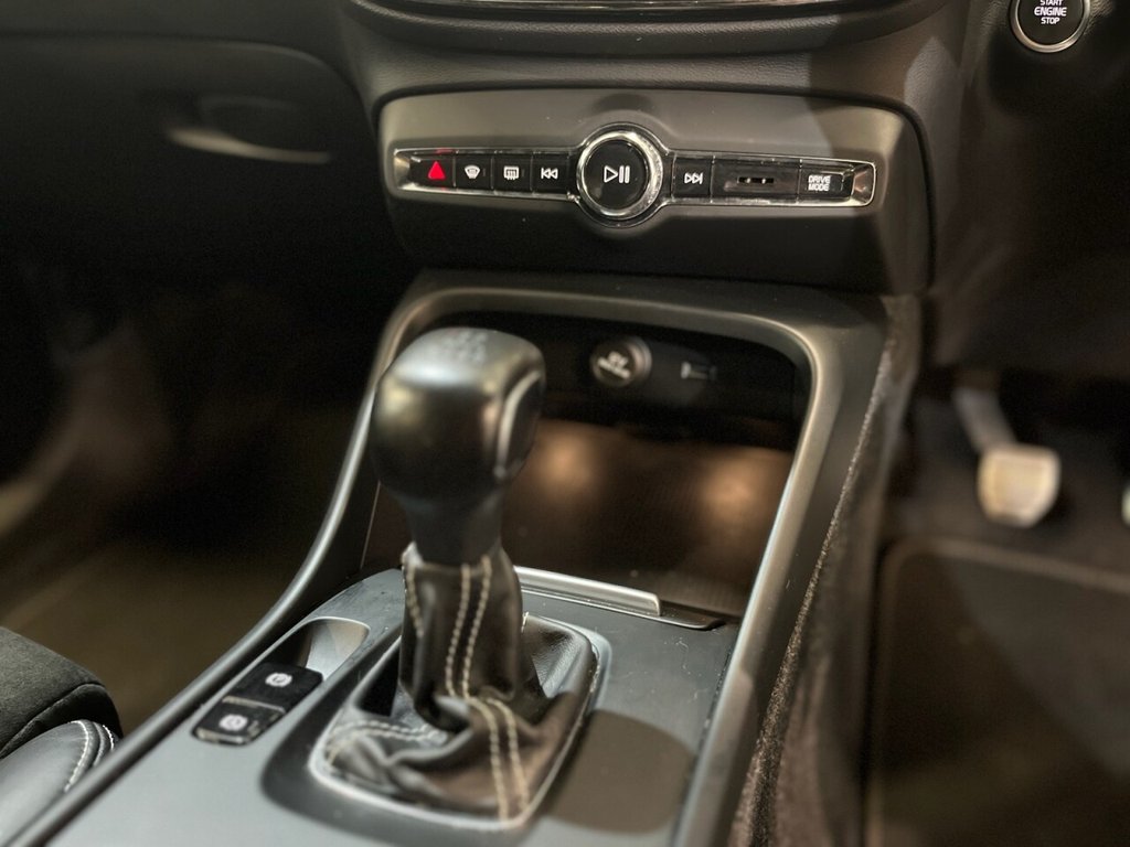 Used Volvo XC40 2018 for sale - 76406262: Photo 15