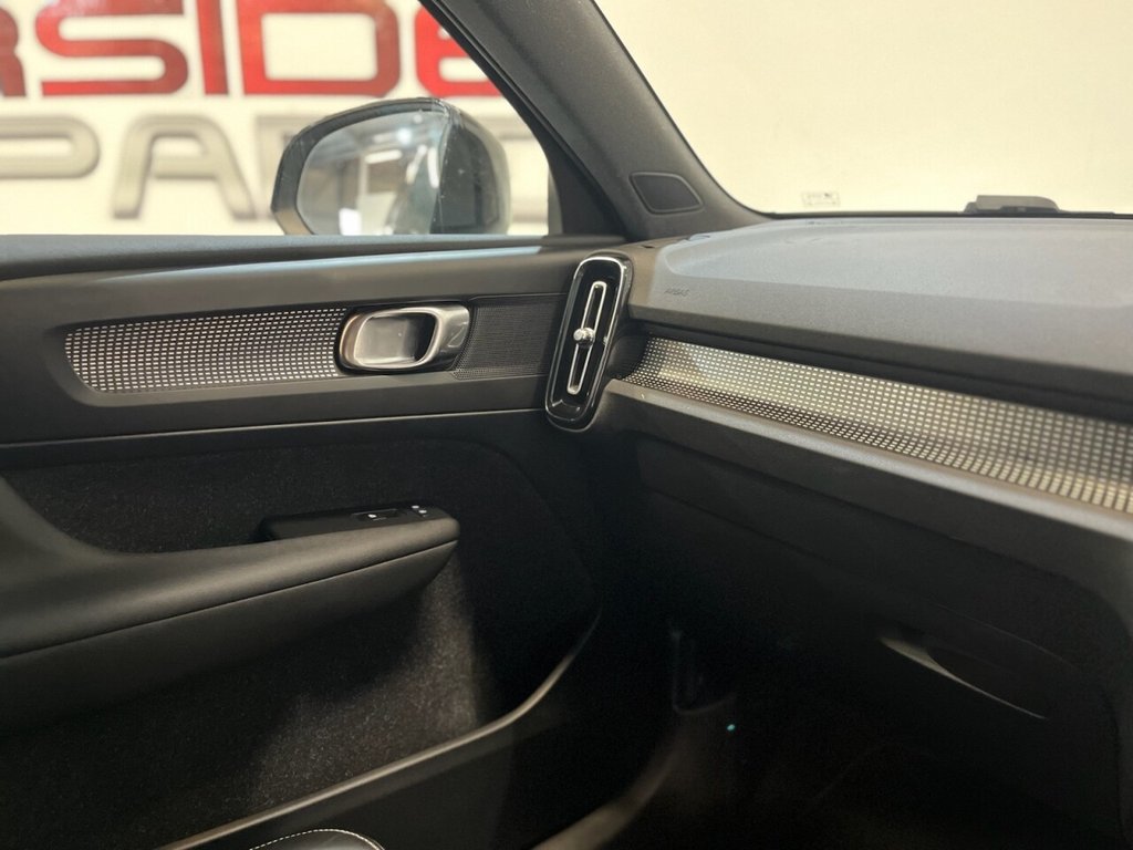 Used Volvo XC40 2018 for sale - 76406262: Photo 16