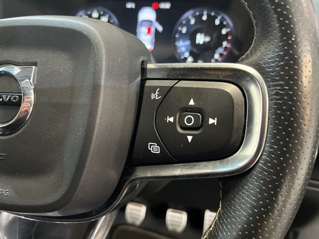 Used Volvo XC40 2018 for sale - 76406262: Photo 8