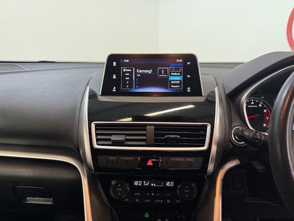 Used Mitsubishi Eclipse Cross 2018 for sale - 76048422: Photo 12