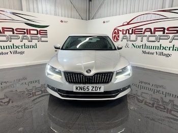 Used Skoda Superb 2015 for sale - 75307192: Photo