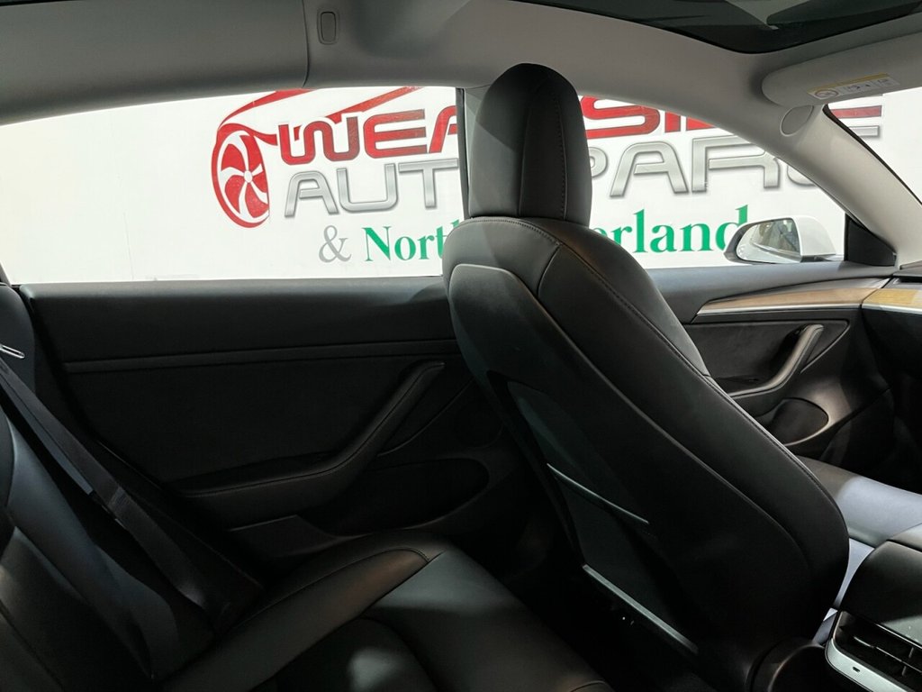 Used Tesla Model 3 2021 for sale - 76256776: Photo 16