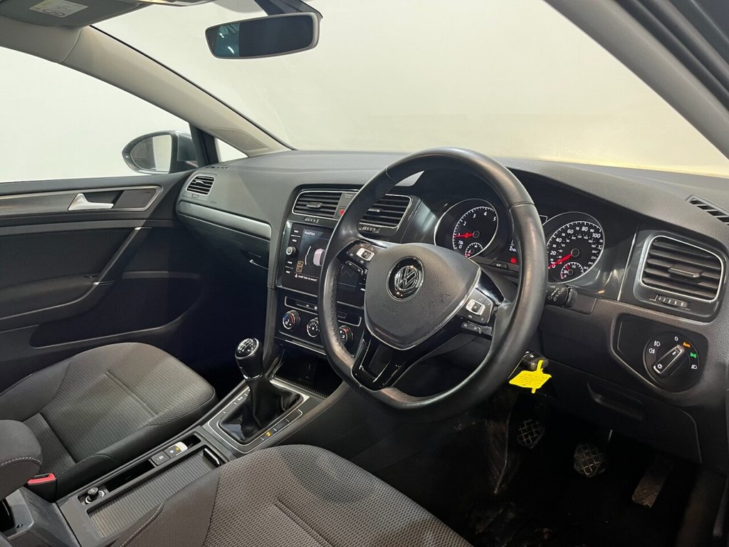 Used Volkswagen Golf 2019 for sale - 77356141: Photo 15