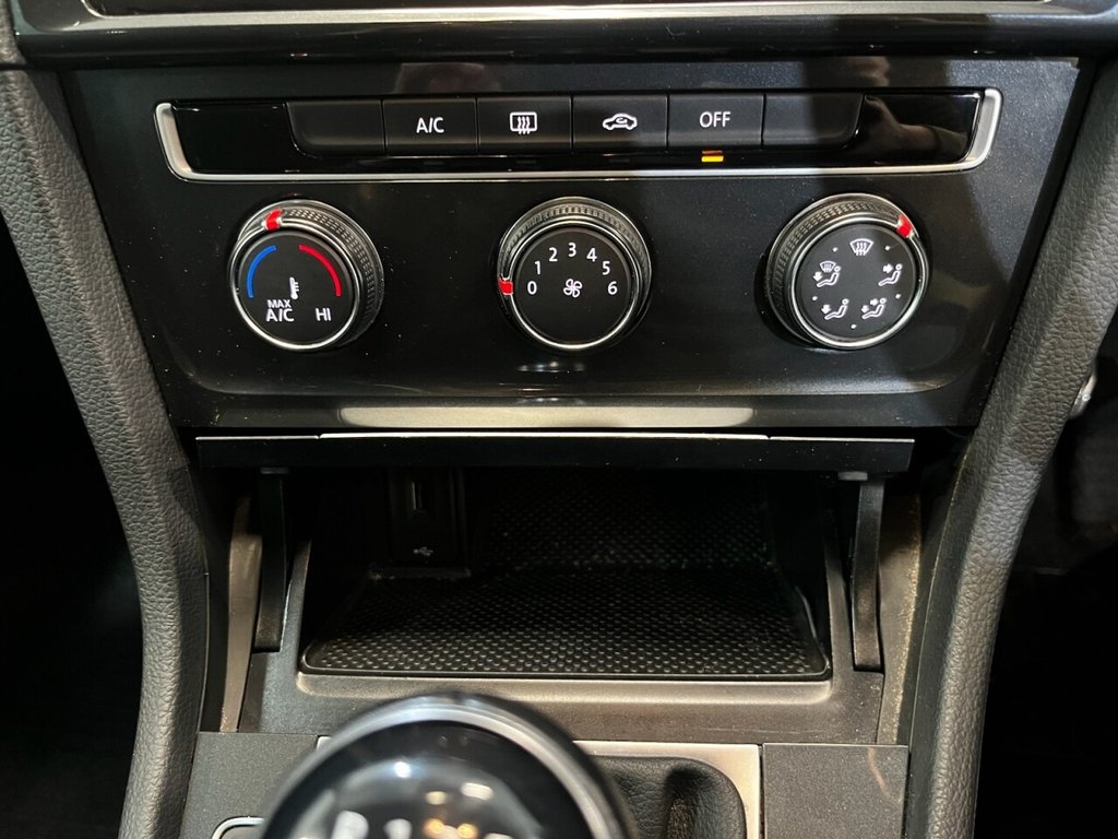 Used Volkswagen Golf 2019 for sale - 77356141: Photo 27