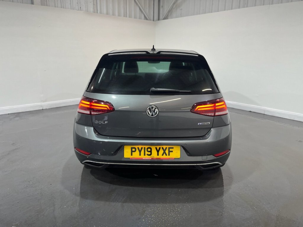 Used Volkswagen Golf 2019 for sale - 77356141: Photo 38