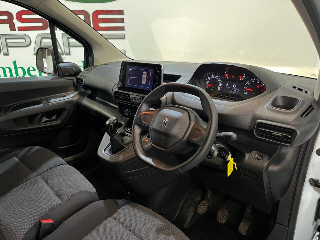 Used Peugeot Partner 2021 for sale - 76454330: Photo 17