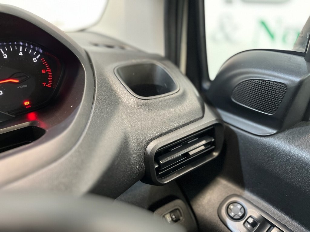 Used Peugeot Partner 2021 for sale - 76454330: Photo 24