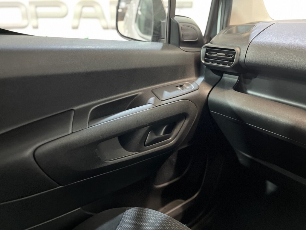 Used Peugeot Partner 2021 for sale - 76454330: Photo 25