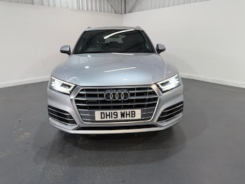 Used Audi Q5 2019 for sale - 79481606: Photo