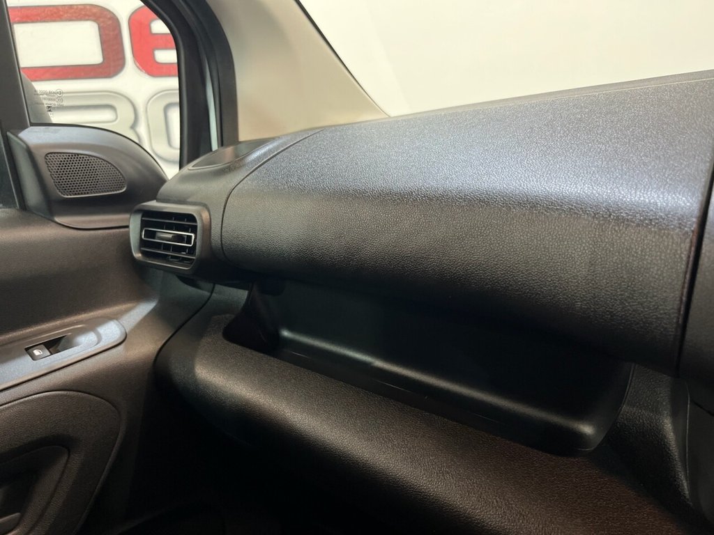 Used Citroen Berlingo 2024 for sale - 76820894: Photo 25