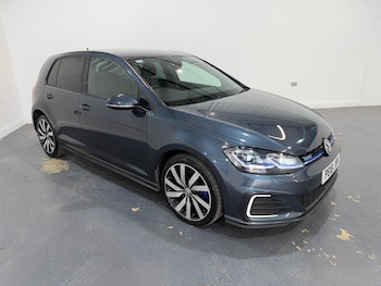 Used Volkswagen Golf 2018 for sale - 79462268: Photo