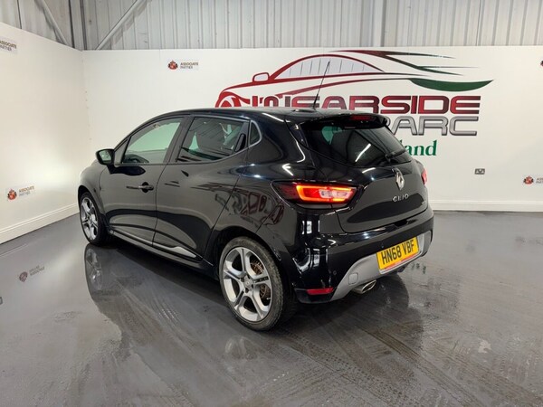 Used Renault Clio 2018 for sale - 75320659: Photo 24