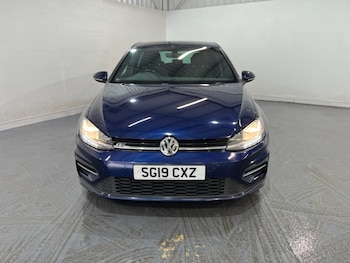 Used Volkswagen Golf 2019 for sale - 78426159: Photo