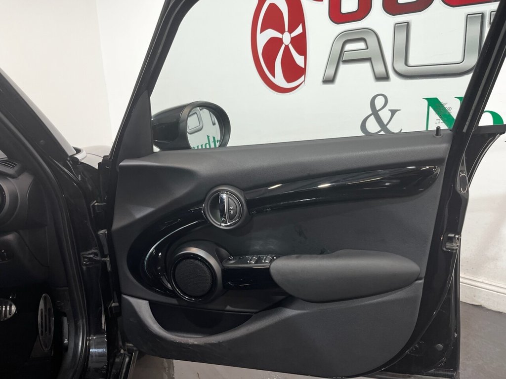 Used MINI Hatch 2020 for sale - 76509879: Photo 11