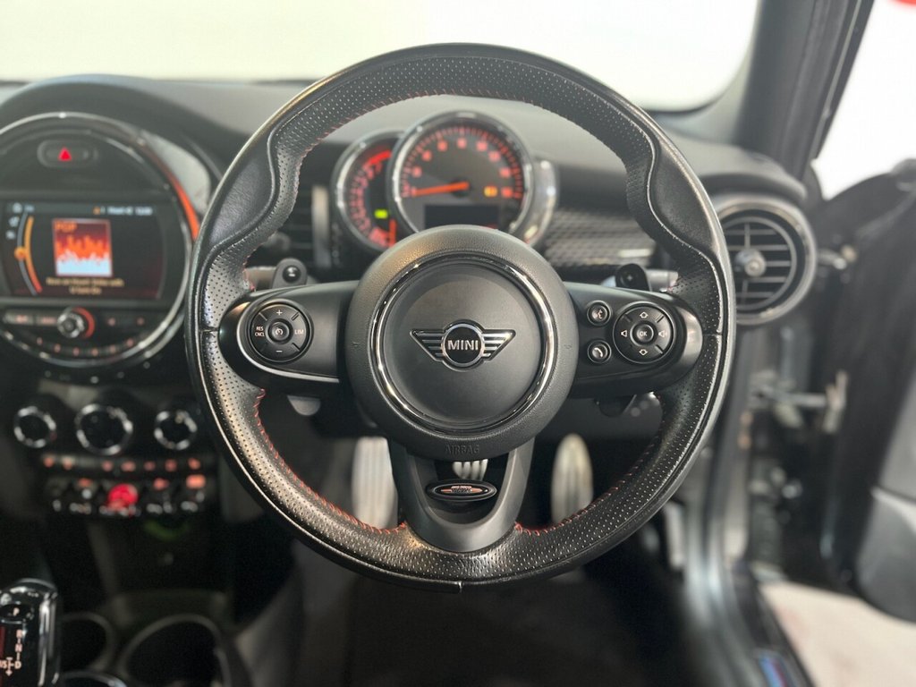 Used MINI Hatch 2020 for sale - 76509879: Photo 19