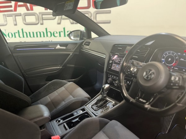Used Volkswagen Golf 2017 for sale - 75527454: Photo 16