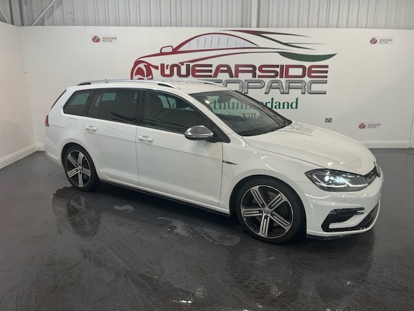Used Volkswagen Golf 2017 for sale - 75527454: Photo 1