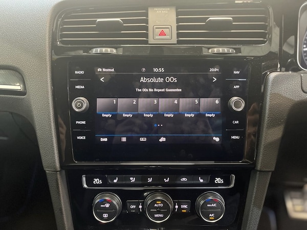 Used Volkswagen Golf 2017 for sale - 75527454: Photo 21