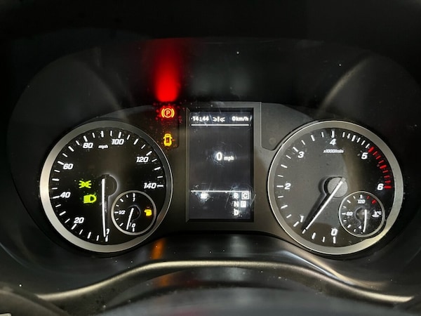 Used Mercedes-Benz Vito 2021 for sale - 75596829: Photo 6