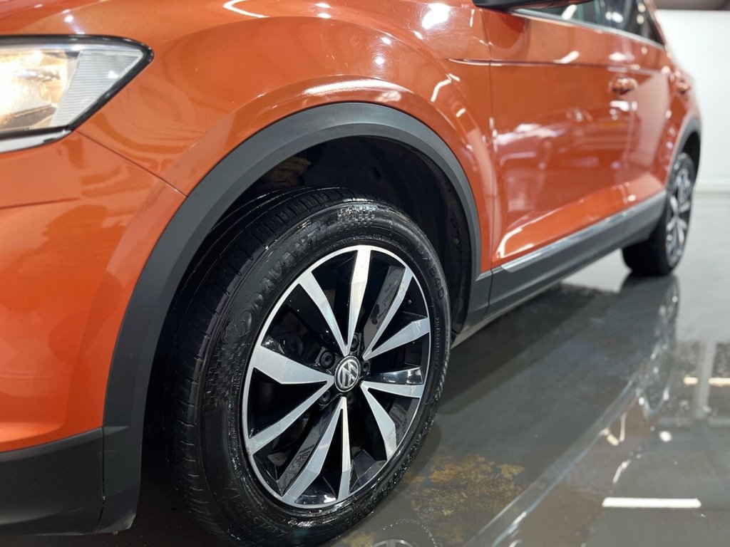 Used Volkswagen T-Roc 2019 for sale - 76429827: Photo 12