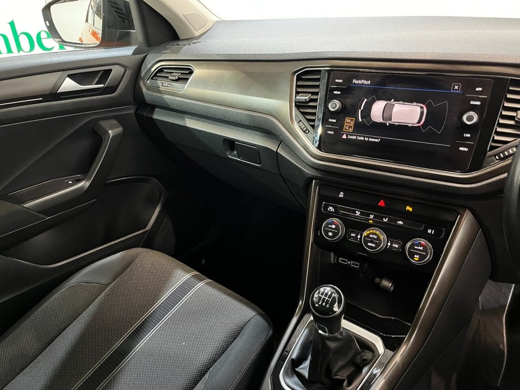 Used Volkswagen T-Roc 2019 for sale - 76429827: Photo 28