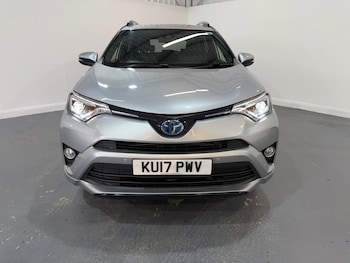 Used Toyota RAV4 2017 for sale - 79244947: Photo