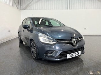 Used Renault Clio 2017 for sale - 78401202: Photo