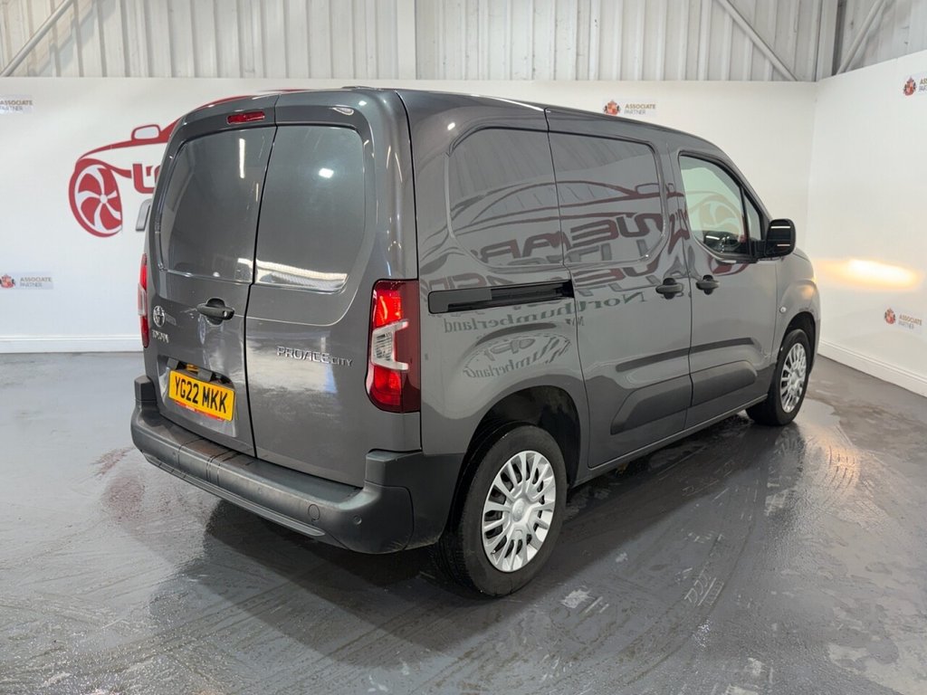Vehicle 33