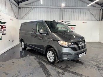Used Volkswagen Transporter 2022 for sale - 75411222: Photo