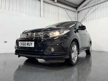 Used Honda HR-V 2018 for sale - 77693599: Photo