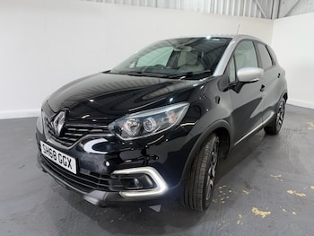 Used Renault Captur 2018 for sale - 78996801: Photo