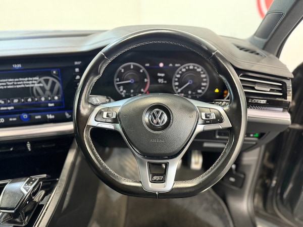 Used Volkswagen Touareg 2019 for sale - 74998595: Photo 10