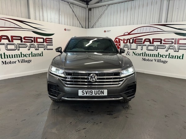 Used Volkswagen Touareg 2019 for sale - 74998595: Photo 2