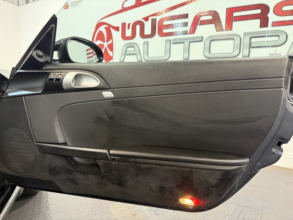 Used Porsche Boxster 2007 for sale - 75726920: Photo 4