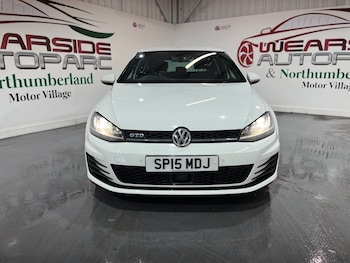 Used Volkswagen Golf 2015 for sale - 76632543: Photo