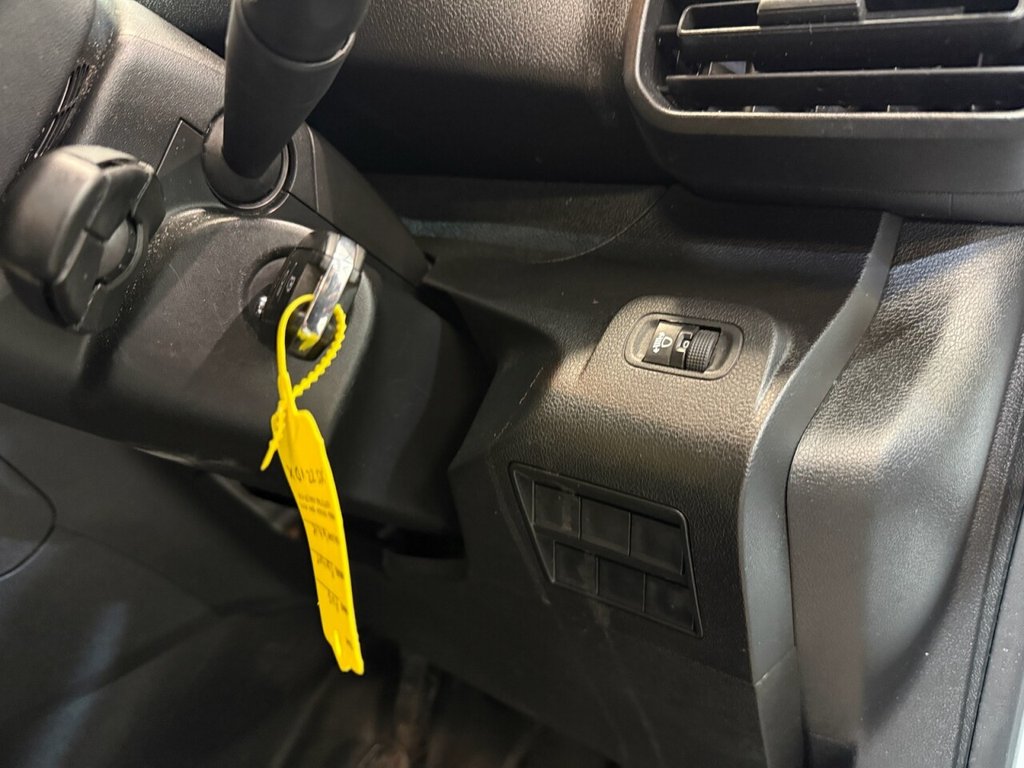 Used Peugeot Partner 2022 for sale - 77594685: Photo 18