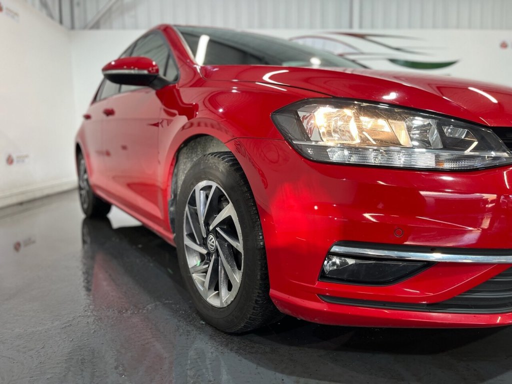 Used Volkswagen Golf 2019 for sale - 76797861: Photo 10