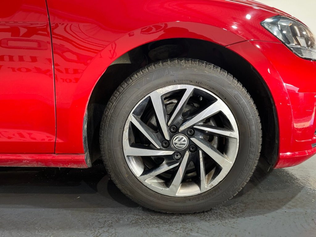 Used Volkswagen Golf 2019 for sale - 76797861: Photo 11