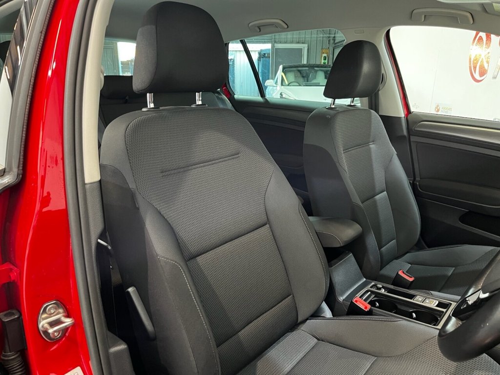 Used Volkswagen Golf 2019 for sale - 76797861: Photo 12