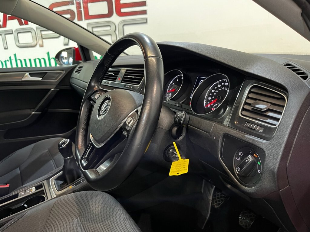 Used Volkswagen Golf 2019 for sale - 76797861: Photo 15