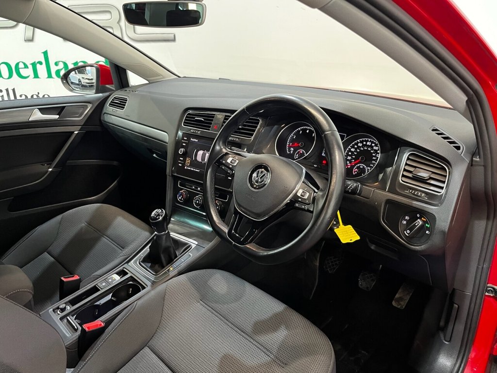 Used Volkswagen Golf 2019 for sale - 76797861: Photo 16