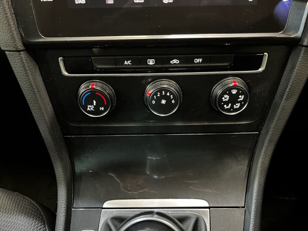 Used Volkswagen Golf 2019 for sale - 76797861: Photo 27