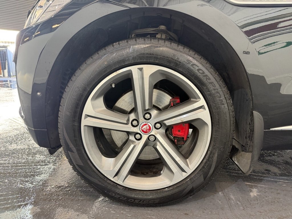 Used Jaguar F-Pace 2016 for sale - 76098147: Photo 27