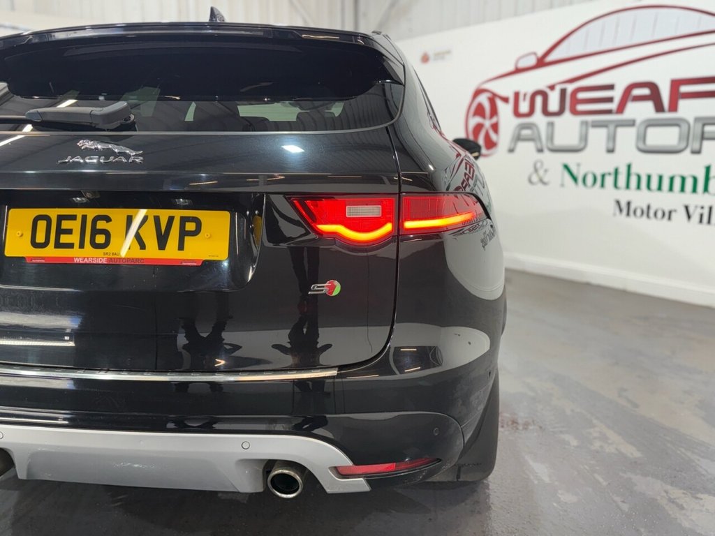 Used Jaguar F-Pace 2016 for sale - 76098147: Photo 35