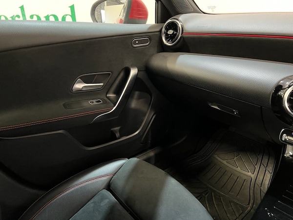 Used Mercedes-Benz A-Class 2018 for sale - 76266470: Photo 10